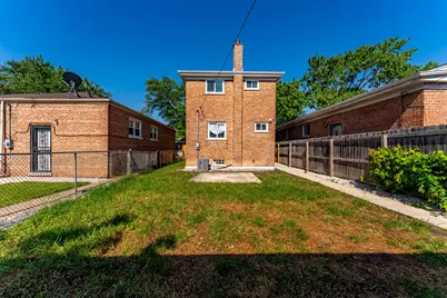 9131 S Parnell Avenue, Chicago, IL 60620 - Photo 22