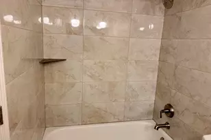 1756 Plymouth Ct, Wheaton, IL 60189 - Photo 6