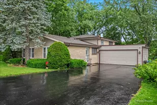 2530 Old Glenview Rd, Wilmette, IL 60091 - Photo 1