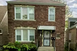 8532 S Yates Blvd, Chicago, IL 60617 - Photo 1