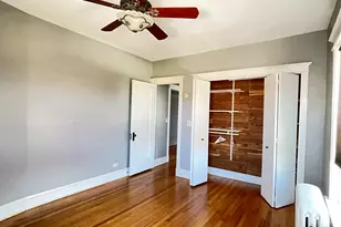 7662 N Sheridan Rd, Chicago, IL 60626 - Photo 10