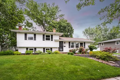329 Tupelo Avenue, Naperville, IL 60540 - Photo 1