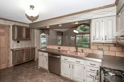 329 Tupelo Avenue, Naperville, IL 60540 - Photo 8