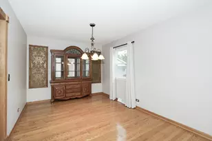 329 Tupelo Ave, Naperville, IL 60540 - Photo 6