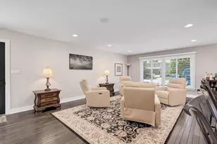 4721 Main St, Downers Grove, IL 60515 - Photo 8
