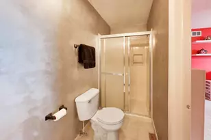 8 Charles Ct, Buffalo Grove, IL 60089 - Photo 22