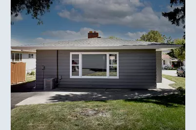 1911 N Hickory Street, Crest Hill, IL 60403 - Photo 6