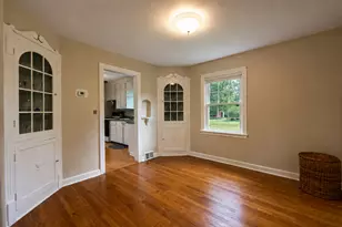 105 S Seymour Ave, Grayslake, IL 60030 - Photo 8
