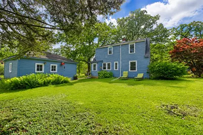 105 S Seymour Avenue, Grayslake, IL 60030 - Photo 2