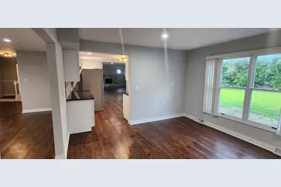 1421 Lawrence Crescent, Flossmoor, IL 60422 - Photo 16