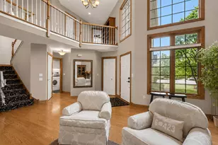 10911 Settlers Pond Ct, Frankfort, IL 60423 - Photo 4