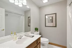 10911 Settlers Pond Ct, Frankfort, IL 60423 - Photo 20