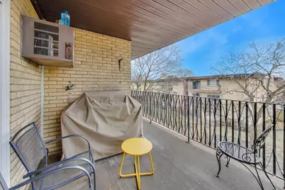 445 S Cleveland Avenue #302, Arlington Heights, IL 60005 - Photo 16