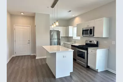 853 E Main Street #2F, East Dundee, IL 60118 - Photo 2