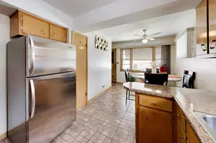 1118 Bohland Ave, Bellwood, IL 60104 - Photo 6