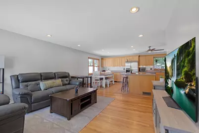 145 Princeton Street, Des Plaines, IL 60016 - Photo 4