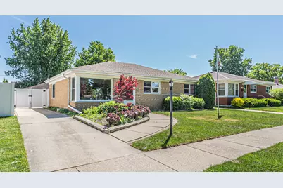 145 Princeton Street, Des Plaines, IL 60016 - Photo 1