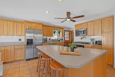145 Princeton Street, Des Plaines, IL 60016 - Photo 6