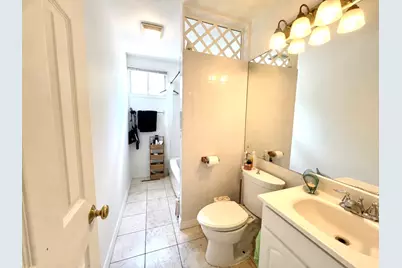 329 Cherry Court, Glenview, IL 60025 - Photo 6