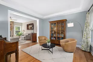 267 N Walnut St, Elmhurst, IL 60126 - Photo 4