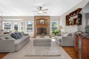267 N Walnut St, Elmhurst, IL 60126 - Photo 6