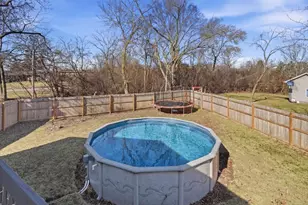 1707 Joanna Ave, Zion, IL 60099 - Photo 16