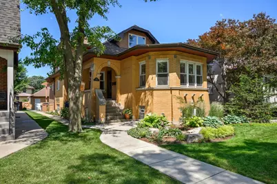 1127 N Elmwood Avenue, Oak Park, IL 60302 - Photo 2