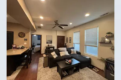 3327 N Hamilton Avenue #2R, Chicago, IL 60618 - Photo 2