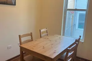 3327 N Hamilton Ave, Chicago, IL 60618 - Photo 18