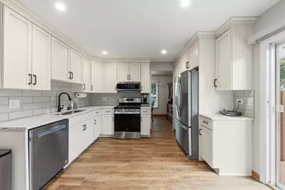 3835 W 121st Place, Alsip, IL 60803 - Photo 10