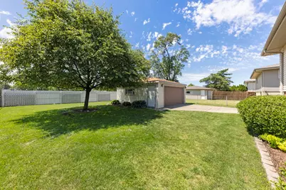 3835 W 121st Place, Alsip, IL 60803 - Photo 22