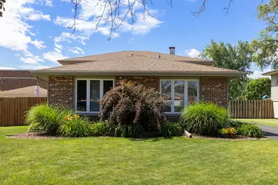 3835 W 121st Place, Alsip, IL 60803 - Photo 2