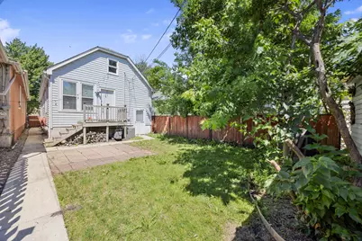 13219 S Houston Avenue, Chicago, IL 60633 - Photo 16