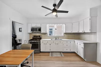 13219 S Houston Avenue, Chicago, IL 60633 - Photo 10