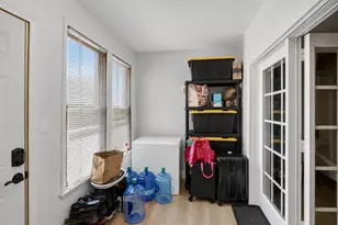 13219 S Houston Ave, Chicago, IL 60633 - Photo 12