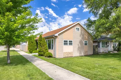 1700 N 37th Avenue, Stone Park, IL 60165 - Photo 1