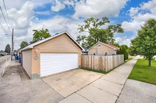 1700 N 37th Ave, Stone Park, IL 60165 - Photo 18