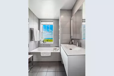 2440 N Lakeview Avenue #13B, Chicago, IL 60614 - Photo 26