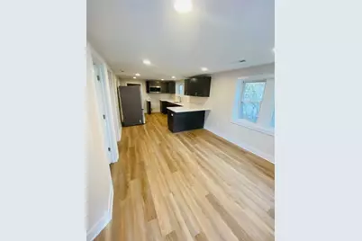 526 S Gordon Avenue, Kankakee, IL 60901 - Photo 2