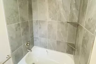 526 S Gordon Ave, Kankakee, IL 60901 - Photo 6