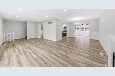 15118 Hillside Avenue, Oak Forest, IL 60452 - Photo 8
