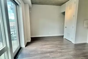 2407 W Eastwood Ave, Chicago, IL 60625 - Photo 6