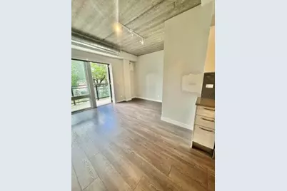 2407 W Eastwood Avenue #303, Chicago, IL 60625 - Photo 4