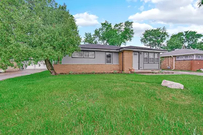16158 Plymouth Drive, Markham, IL 60428 - Photo 2