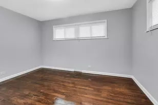 16158 Plymouth Dr, Markham, IL 60428 - Photo 10