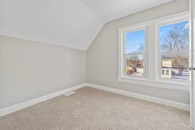 418 W Illinois Avenue, Aurora, IL 60506 - Photo 18