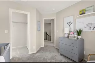1096 Moraine Dr, South Elgin, IL 60177 - Photo 12