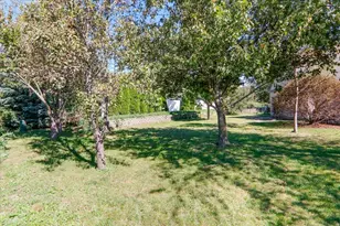 3002 Neaves Dr, Bloomington, IL 61704 - Photo 30