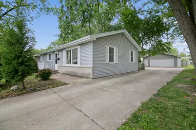 660 Jonette Avenue, Bradley, IL 60915 - Photo 2