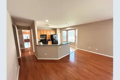21214 Lily Lake Lane, Crest Hill, IL 60403 - Photo 8